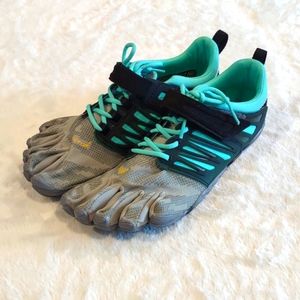 Vibram FiveFingers V-Train Cross Train Shoes